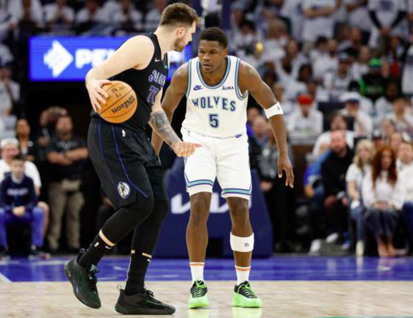 激烈的足球 激烈的足球