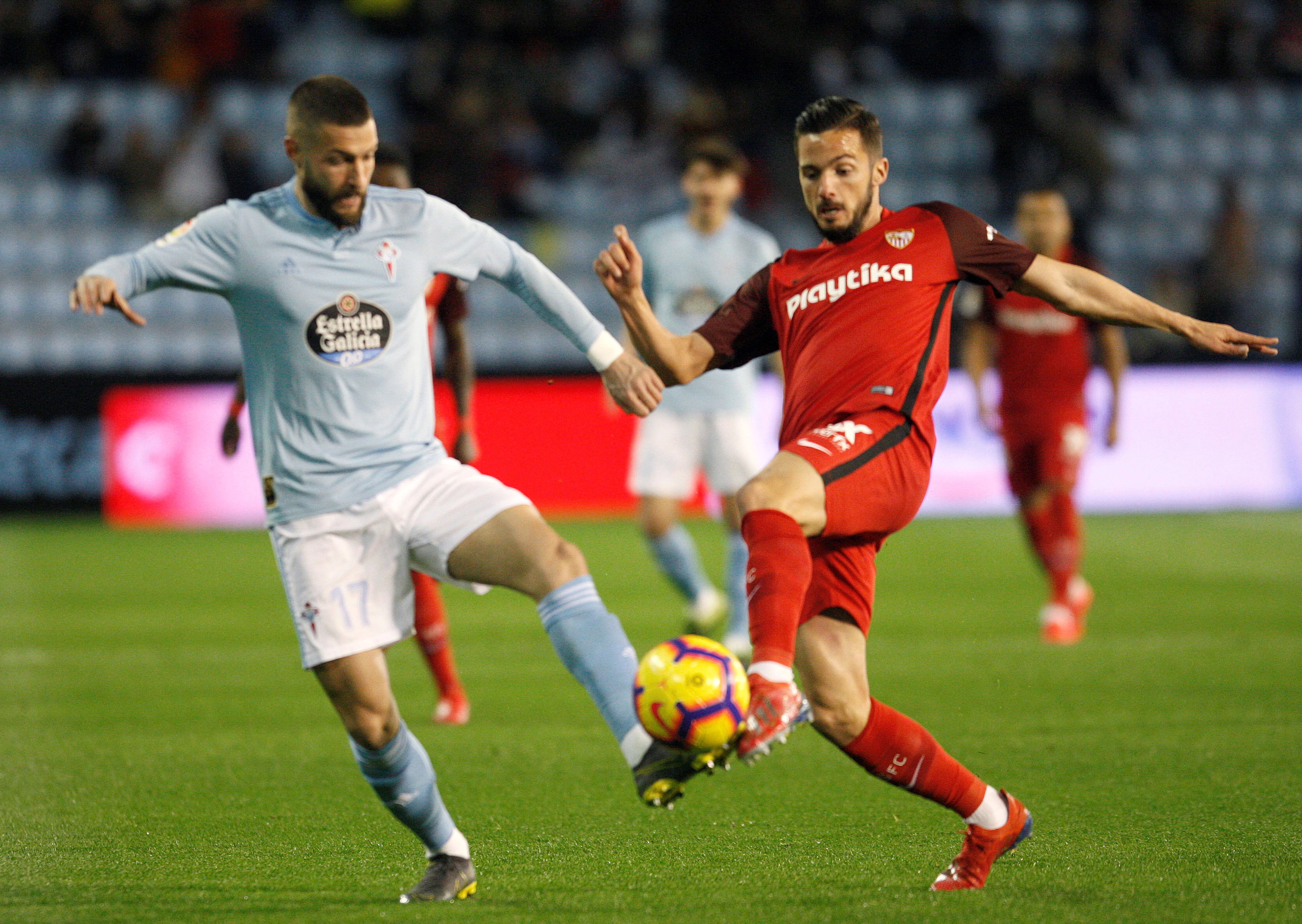 他在本赛季 他在本赛季