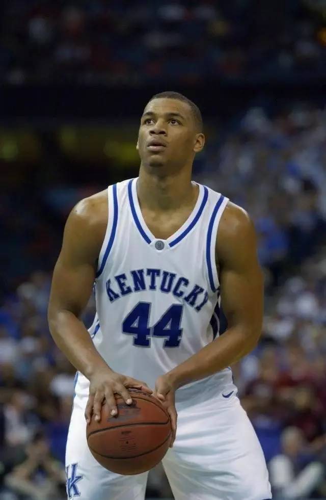 费尔南德斯 费尔南德斯